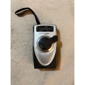 Innovage Outdoor AM FM Weather Crank Radio good for Emergencies